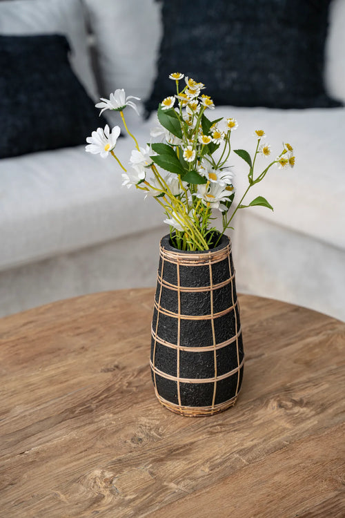 The Cutie Vase - Natural Black - L