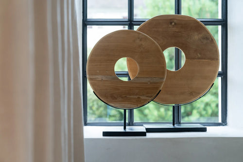 Teak disc on stand - L