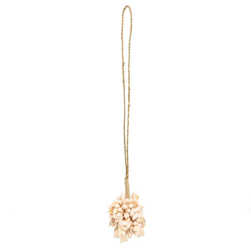 The pink shell tassel
