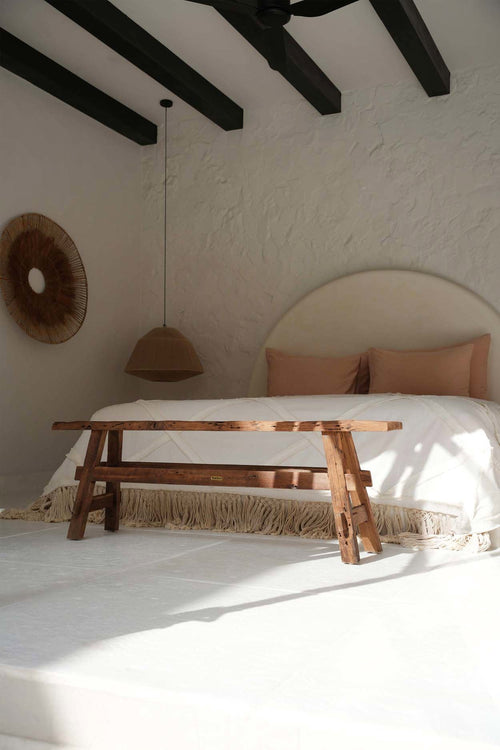 The beautiful rustic bench - Natural
