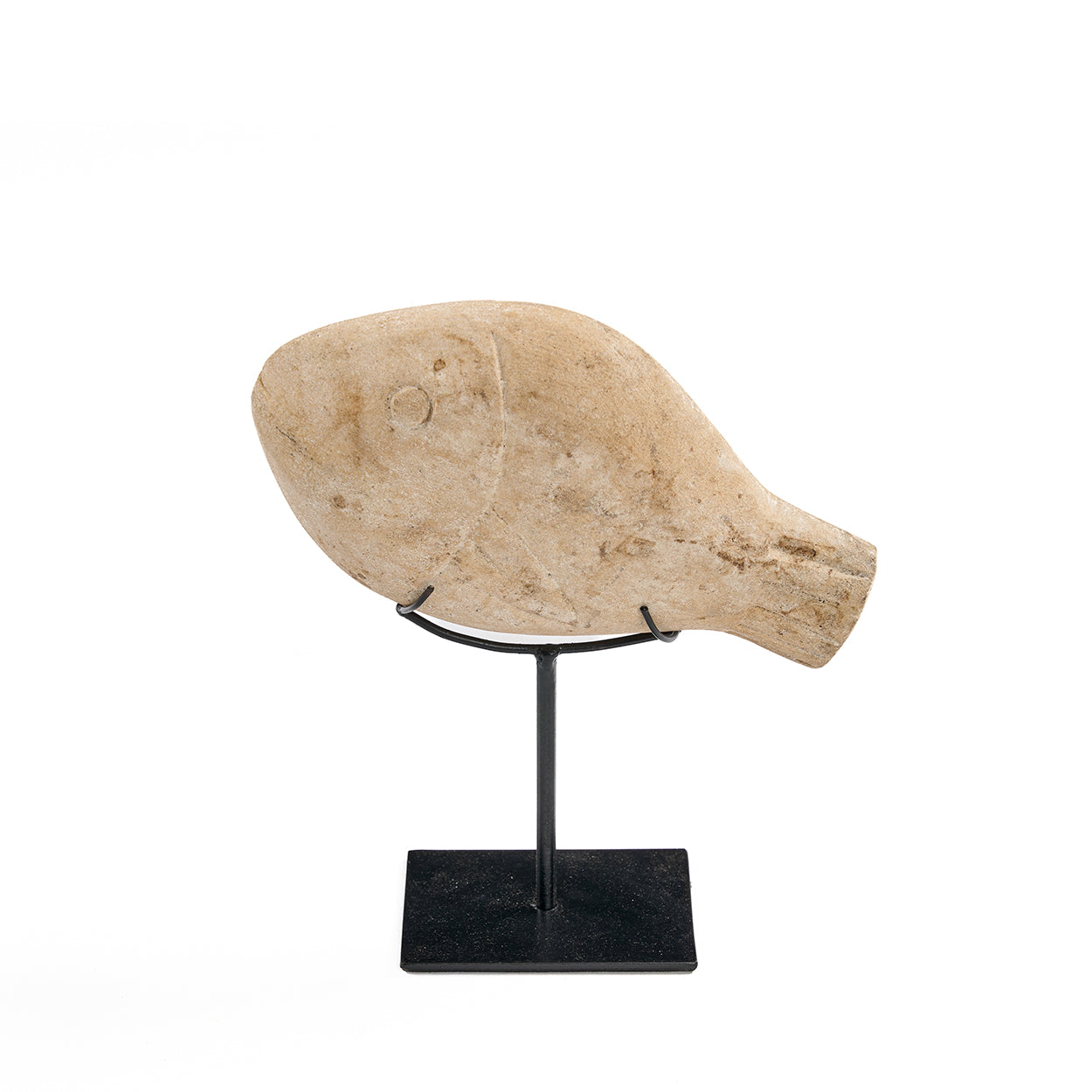 La piedra del pez en el soporte - S