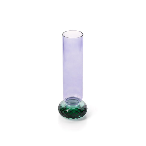 The violet quartz vase