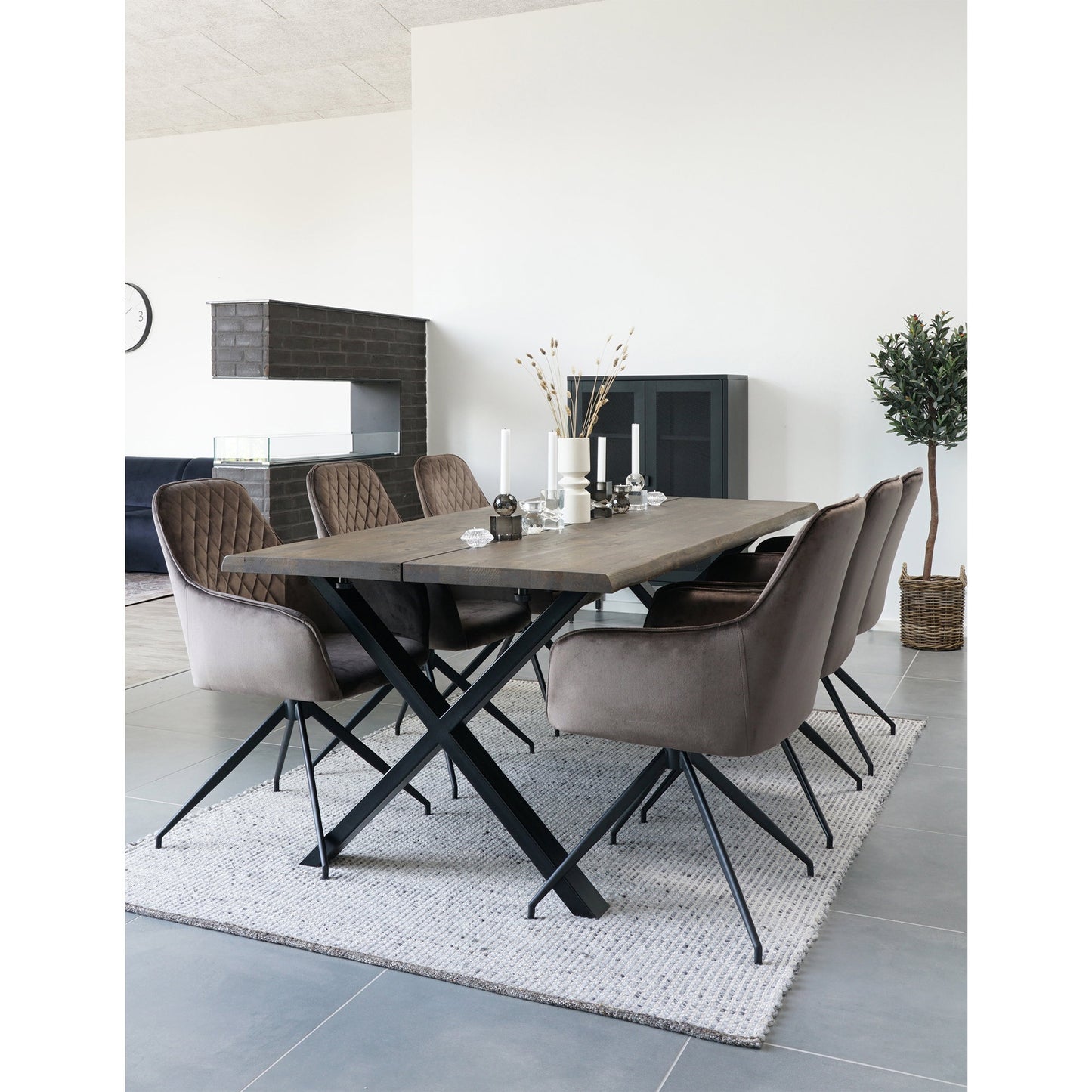 Silla de comedor Harbo con giro - Marrón claro